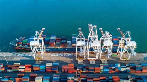 中启国际物流亿海专业海运,助力新能源汽车在东南亚市场腾飞